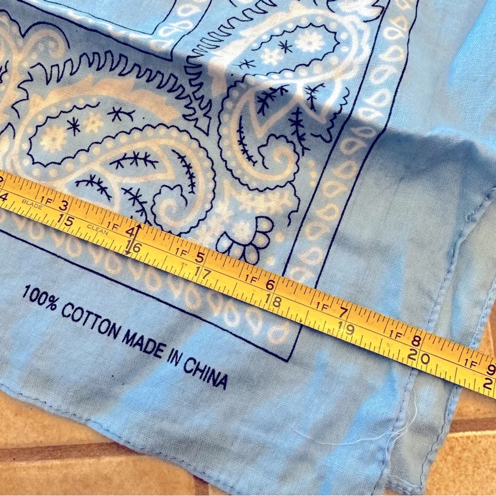 Set of 7 Cotton Paisley Bandanas - Picture 4 of 7